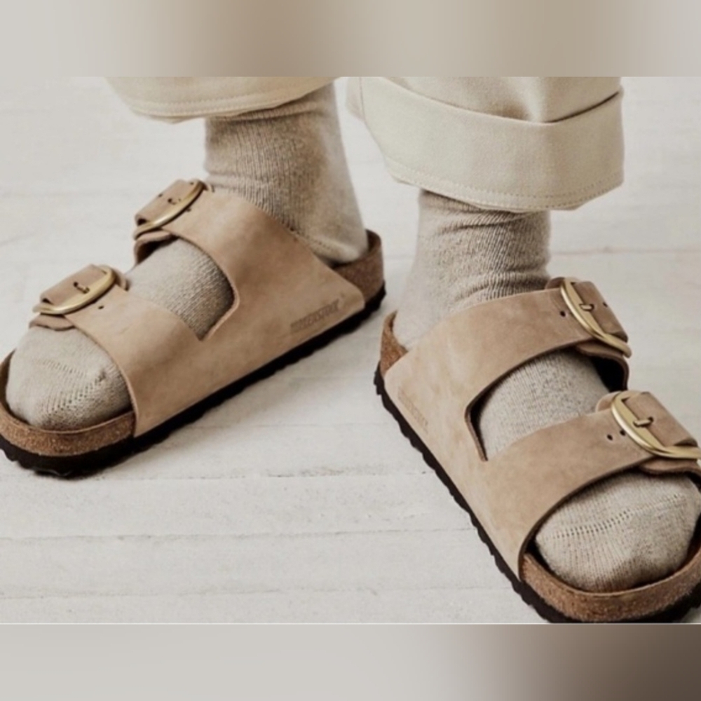 Birkenstock Big Buckle Leather Sandcastle Sand Color Sz 37  Unisex